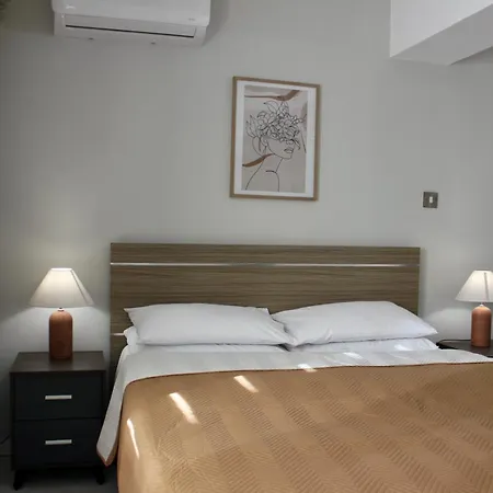 Nicosia Central Suites דירה ניקוסיה