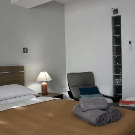 アパート Nicosia Central Suites *